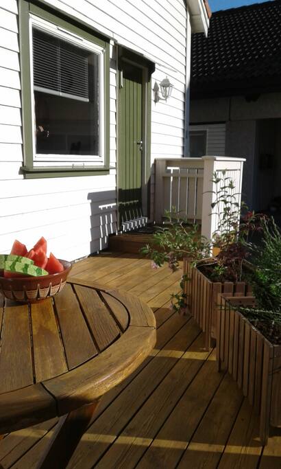 The terrace/entrance