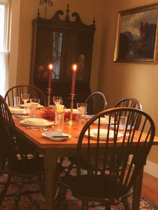 Dining Room Table Seats 8