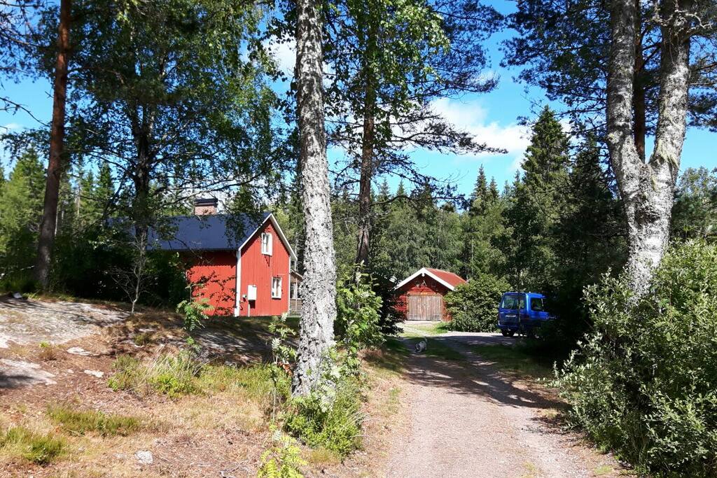 Unser Waldhof Hanserud... eine Perle mitten in der Natur