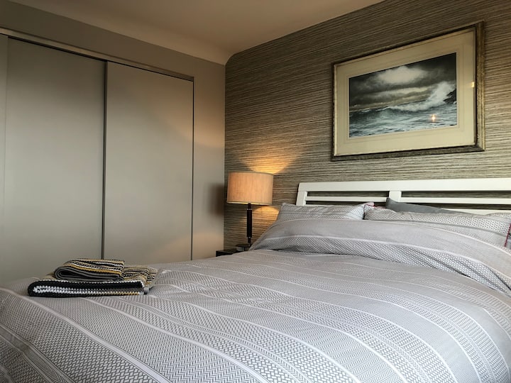 Bedroom 1 Kingsize