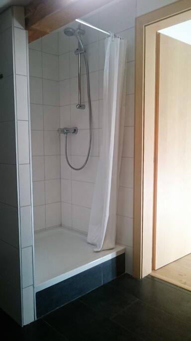 Dusche Fewo 2