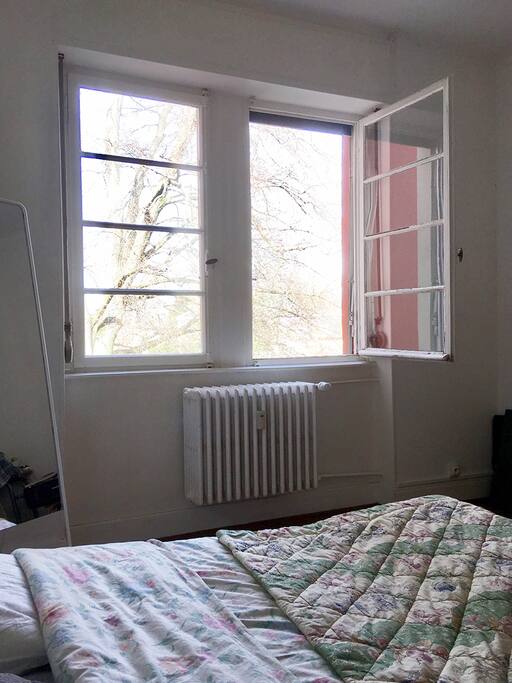 Chambre privée côté cour