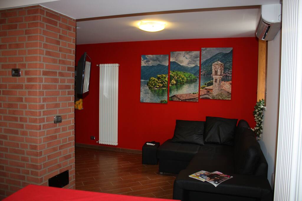 Sala con divano