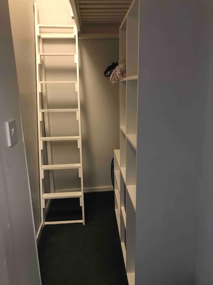 Leith Holiday Rentals & Homes Leith, Edinburgh, United Kingdom Airbnb