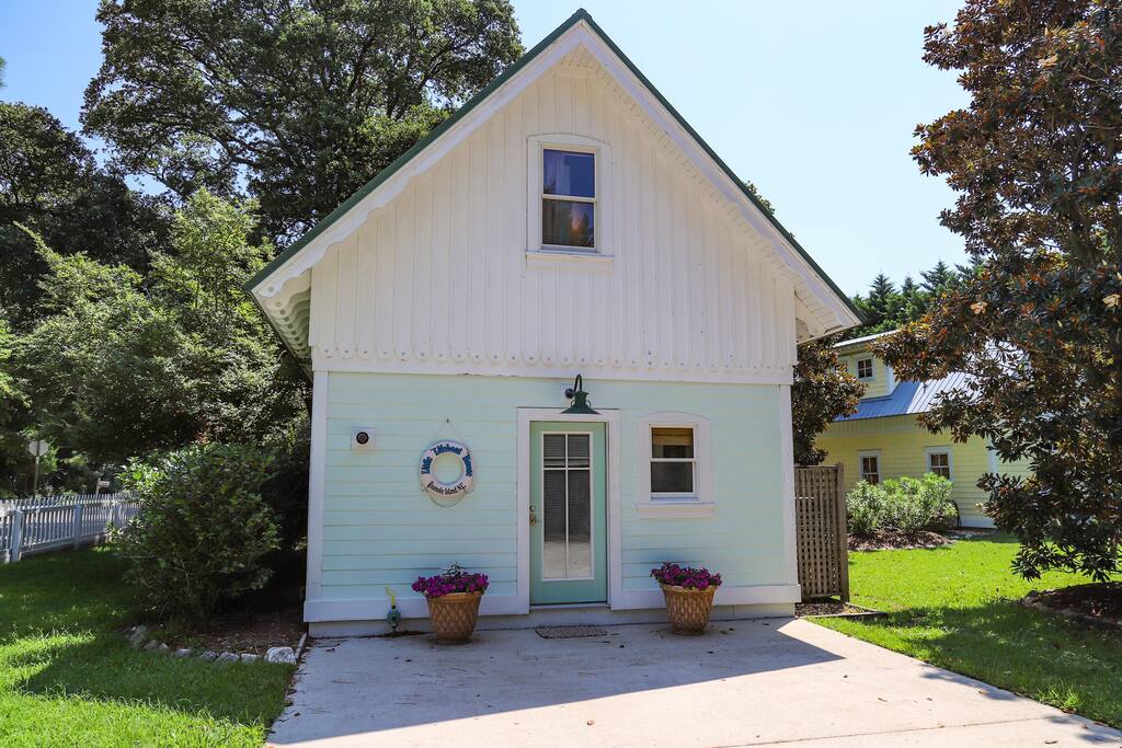 Parking at your ground level entrance into cottage!