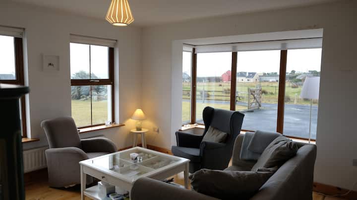 Beautiful Seaview Cottage On Achill Island - Achill Island