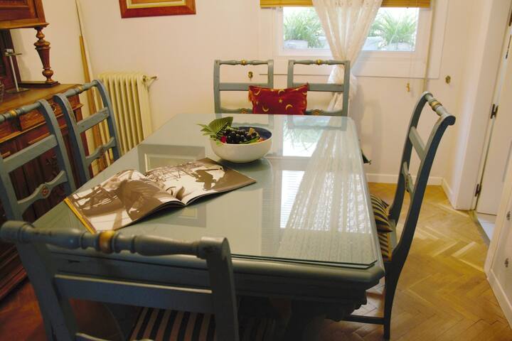 Céntrico y espacioso – Centro Plaza de Callao/Sol gallery image 5