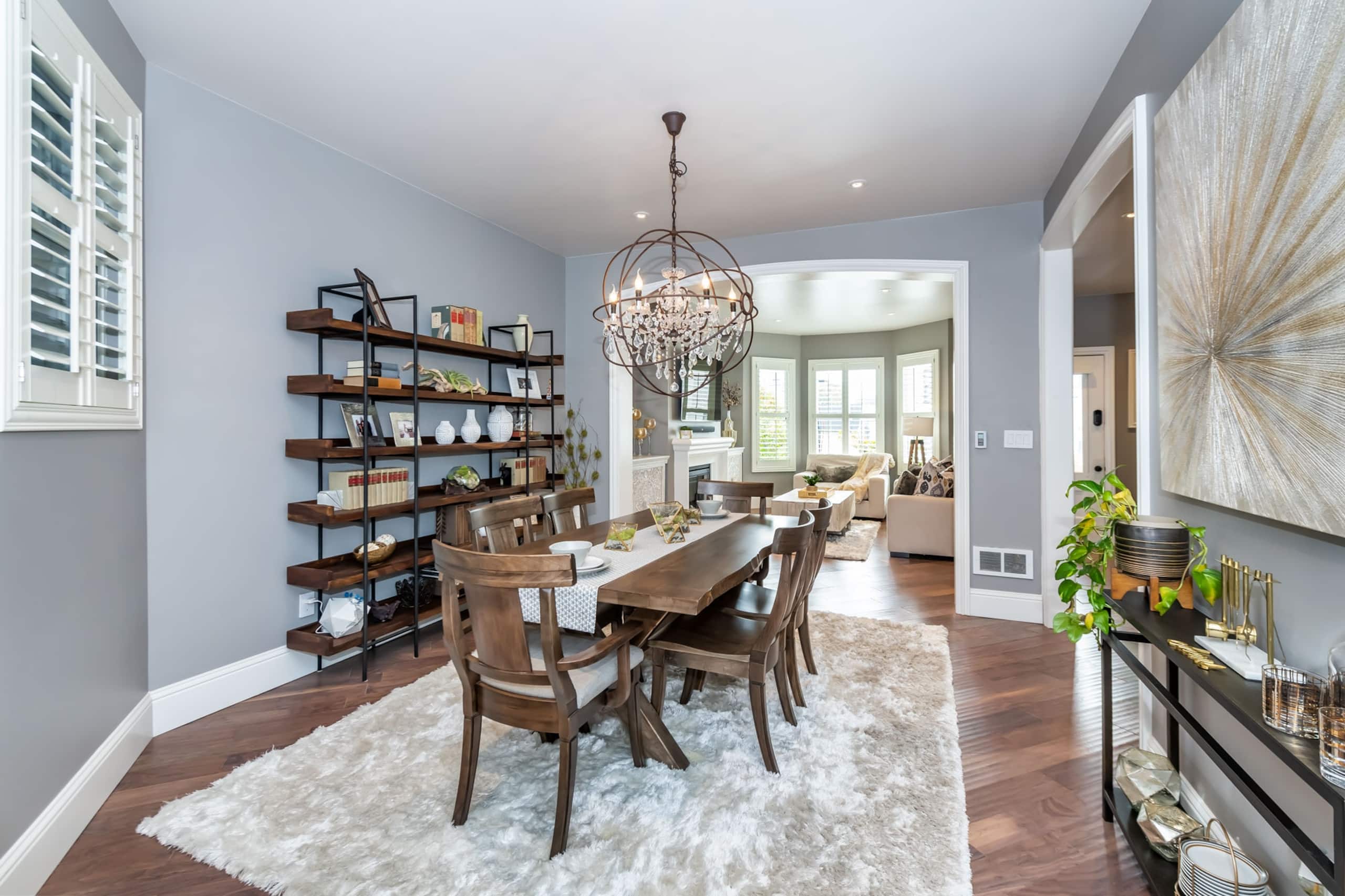 Home in San Francisco · ★4.99 · 2 bedrooms · 2 beds · 1 bath - Image 9