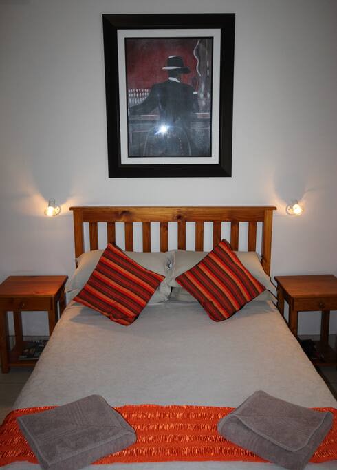 Spacious room with double bed