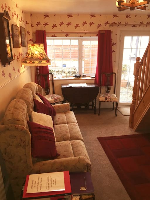 Cosy Lounge
