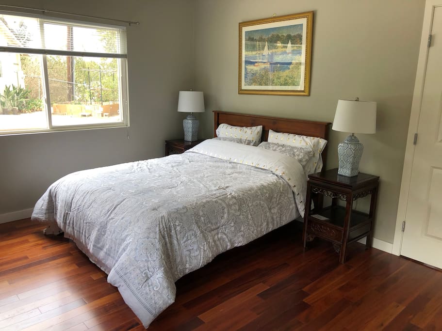 Guest room (12’x16’) with a 5’3” by 6’6” bed, two big windows, bright, fresh air and very quiet.