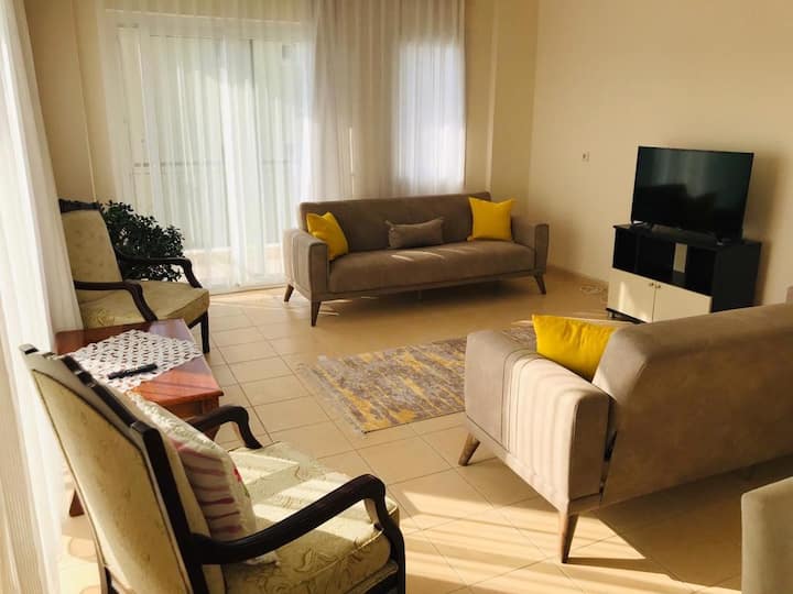 Deniz Manzaralı Geniş Aile Apartı Akça Apart2.kat - Kaş