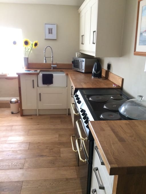 Fully equipped kitchen