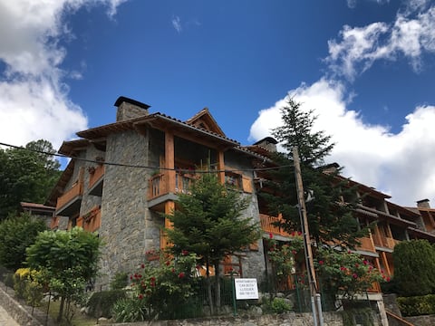 CanBota Family Home with Garden HUTG-02029280