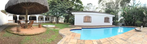 House with swimming pool inside SP