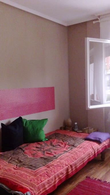 Sala-comedor (sofa-cama)