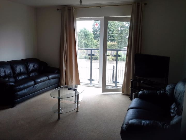 BEAUTIFUL 2 BEDROOM FLAT,SLEEPS 6 Apartments for Rent in london