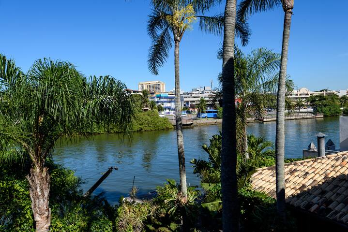 House at the seaside of Barra canal gallery image 2