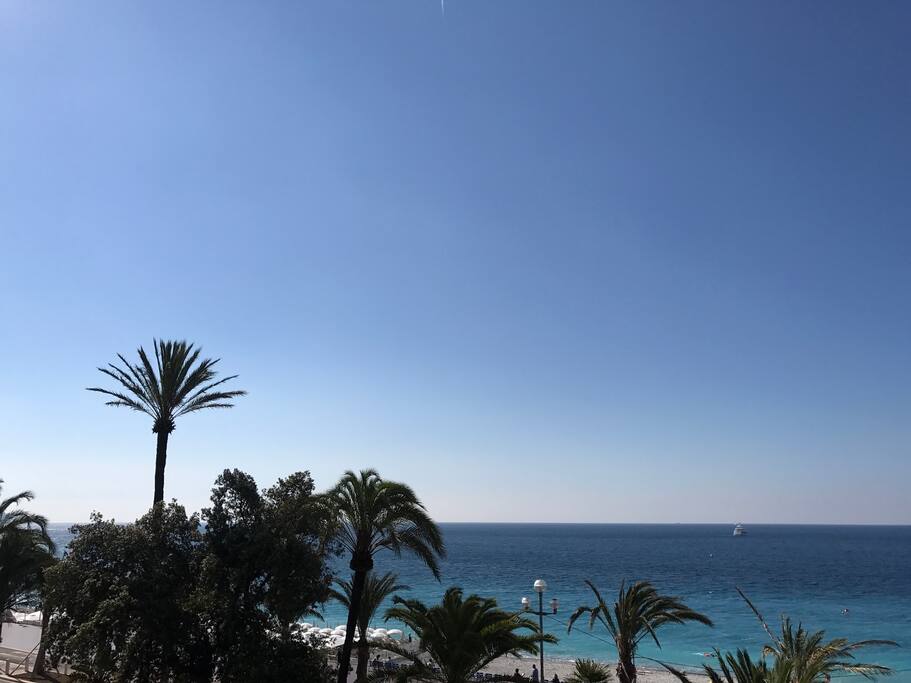 La mer à quelques minutes à pied