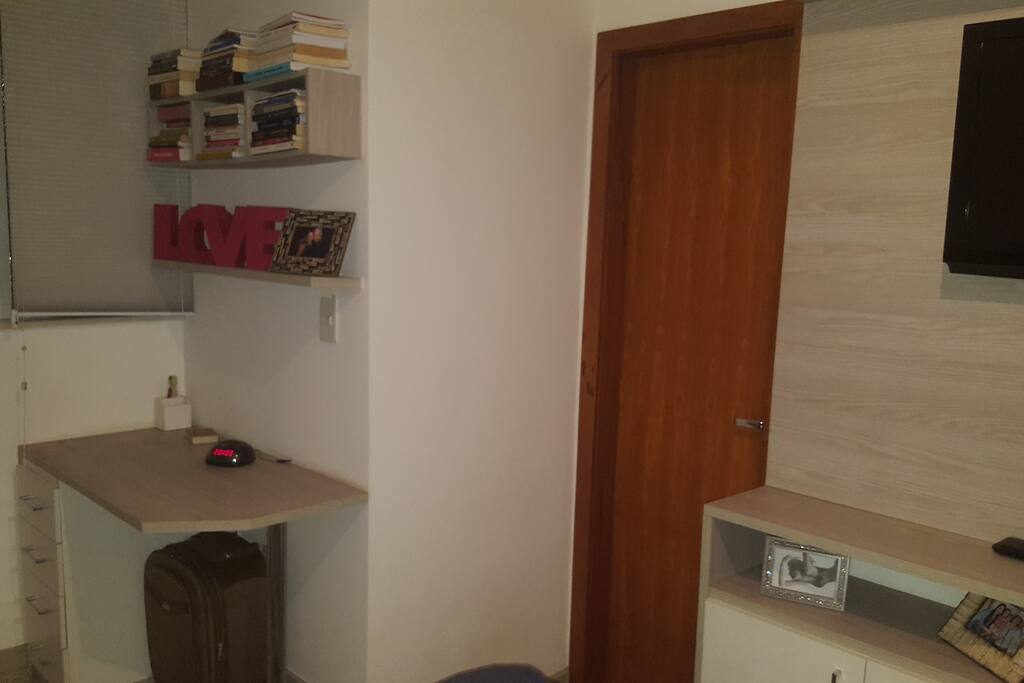SUITE 1