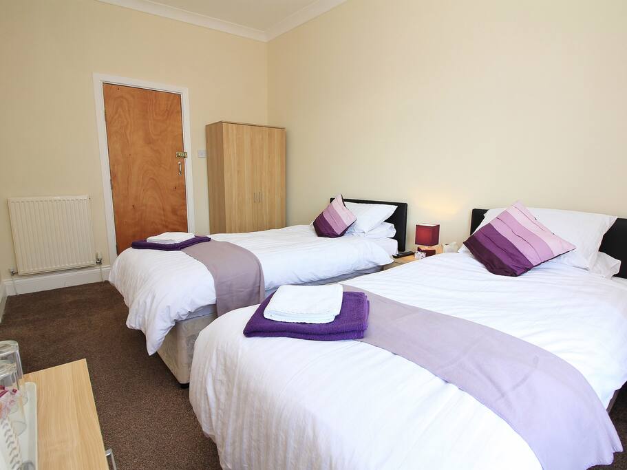 Guest room