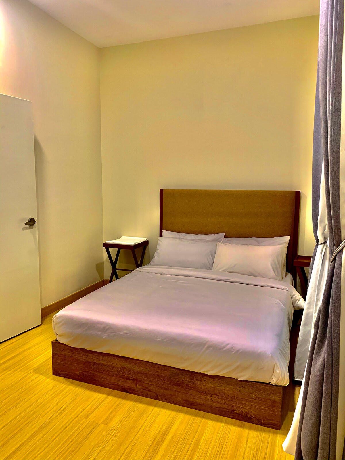 Mr K Penthouse @ Timurbay Kuantan - Serviced apartments for Rent 