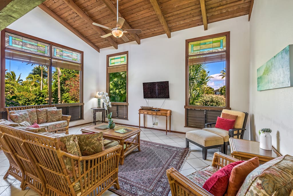 Large Living Room.