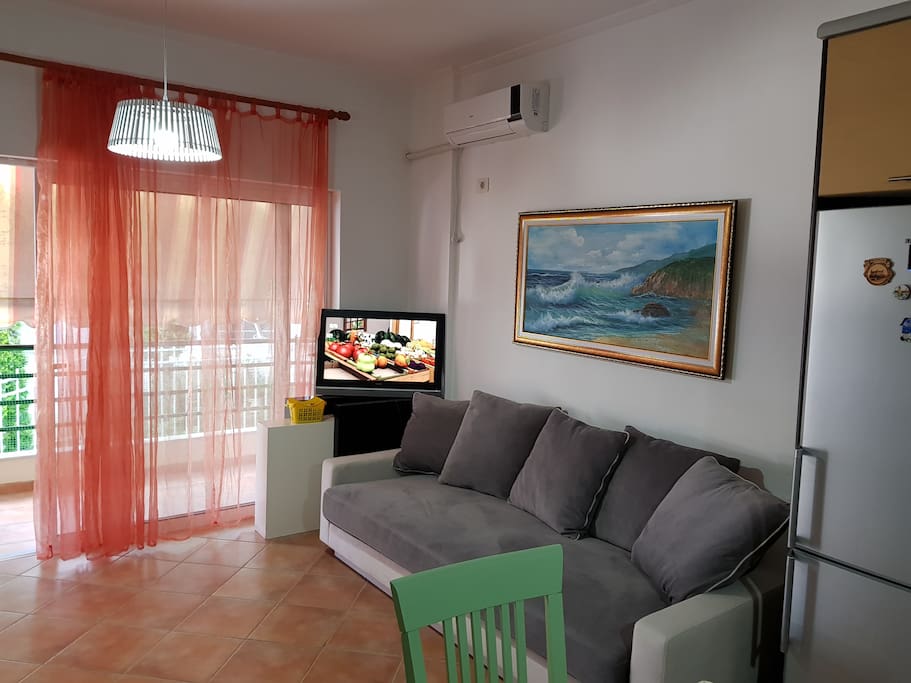 M&P living room