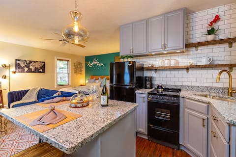 Top performing Airbnb: Height's Haven Studio in Tampa Heights