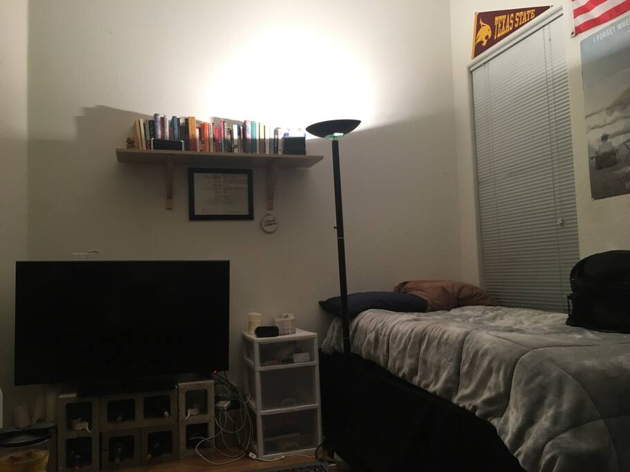 TV & Bed