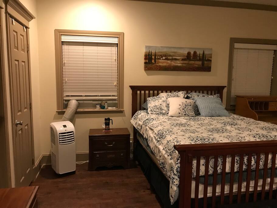 Personal Heater/AC unit for individual climate control