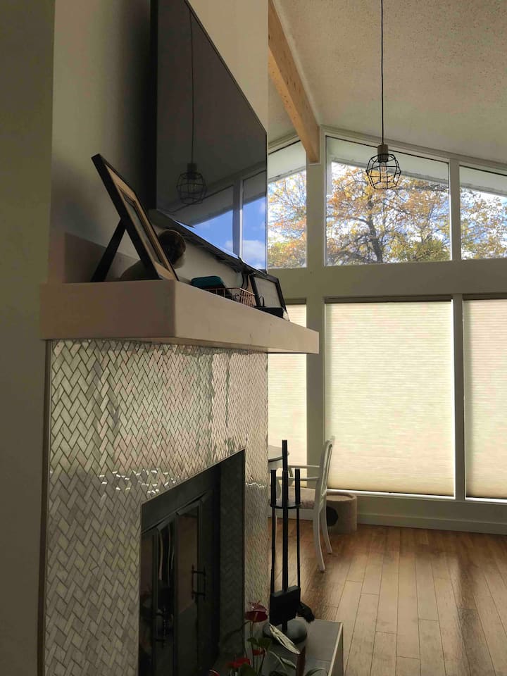 Beautiful And Bright 2-bedroom With Modern Design - Prince Albert