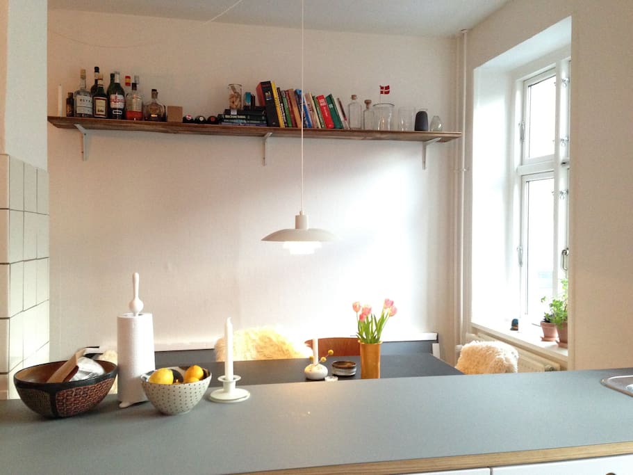 Open kitchen/dining