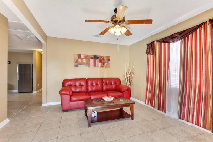 Minutes to French Quarters!!! gallery image 4