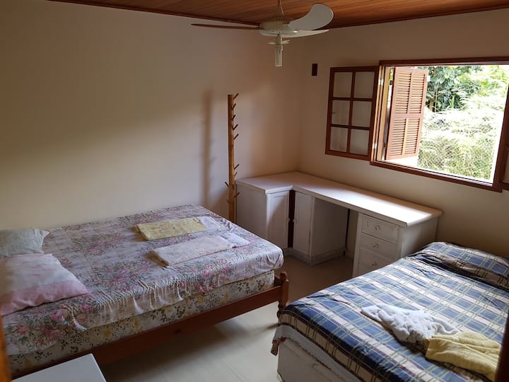 Dhomë gjumi 1