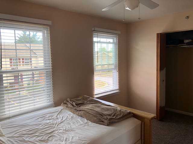 Quiet Room in Newark DE