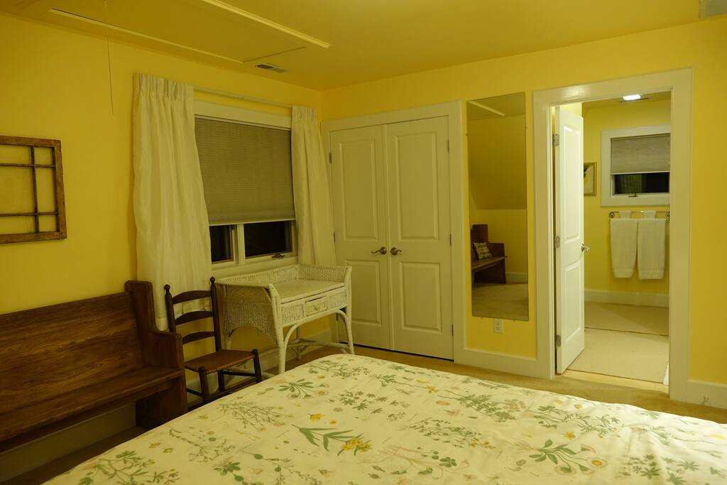 West Room closet, full-length mirror, en-suite bathroom