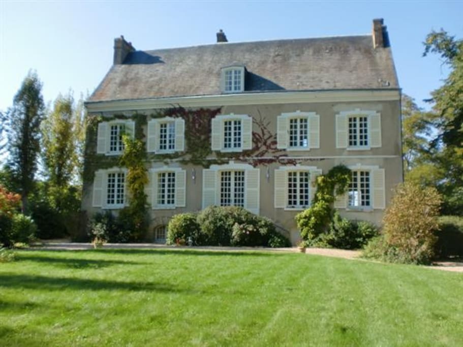maison côté jardin