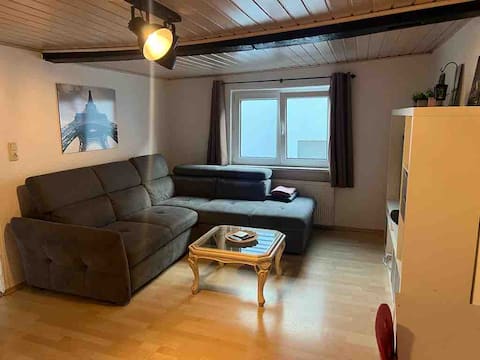 Cozy townhouse close to the rocky sea.