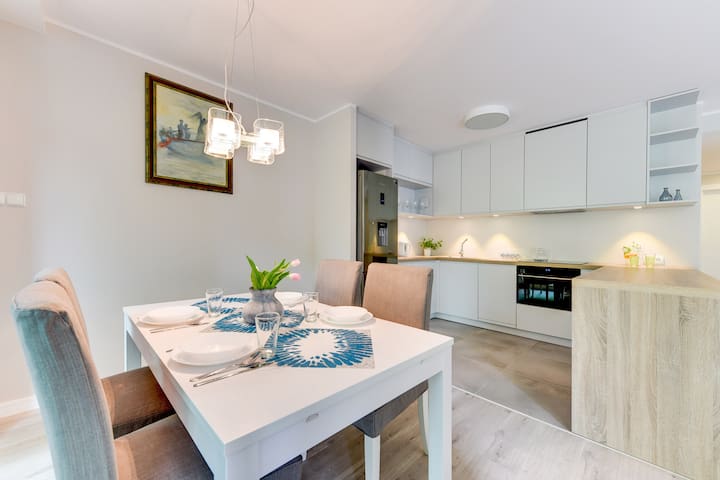 Lapwing Residence managed Airbnb listing 1