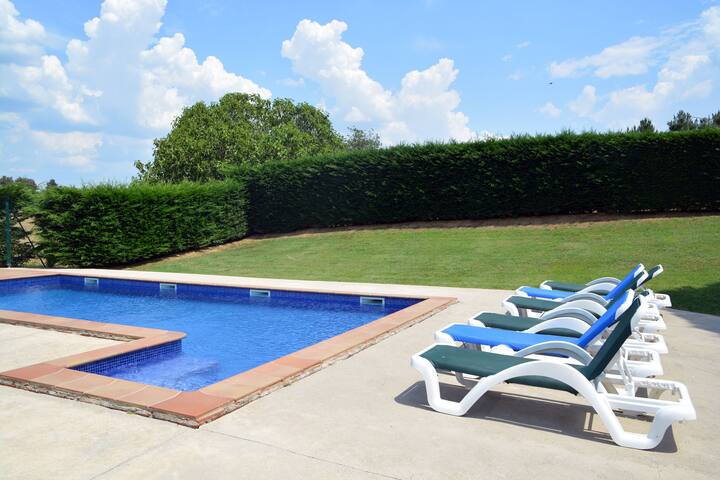 Casa rural en Girona, ciclismo y Costa Brava gallery image 4