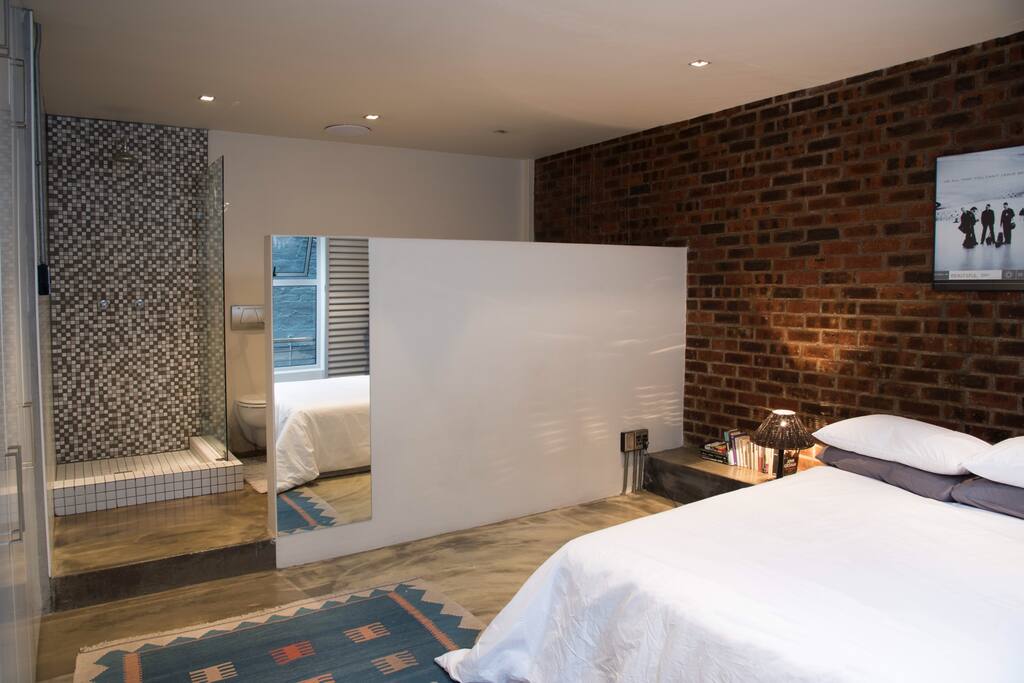 Bedroom with en-suite bathroom