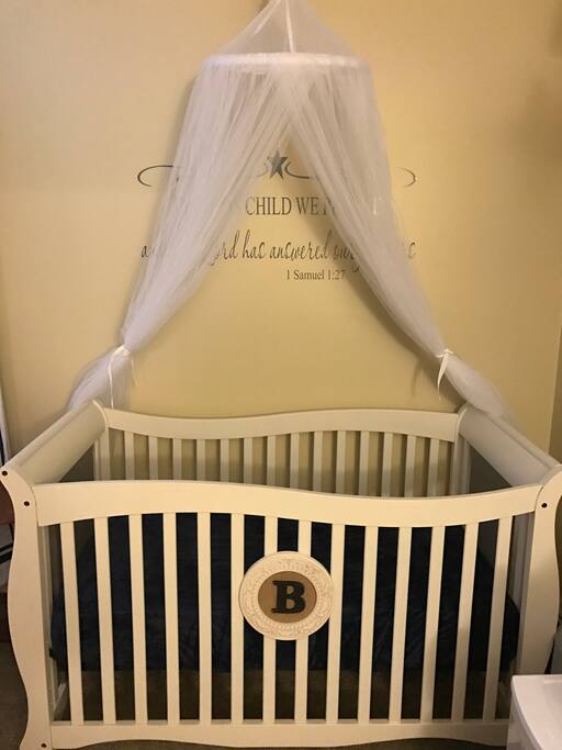 Crib infant/toddler