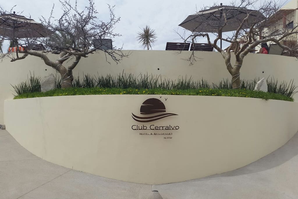 Cerralvo Entrance