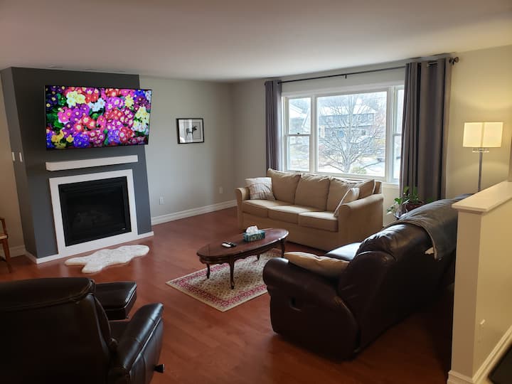 Spacious, Quiet And Extensively Renovated Home - ニュー・ブランズウィック