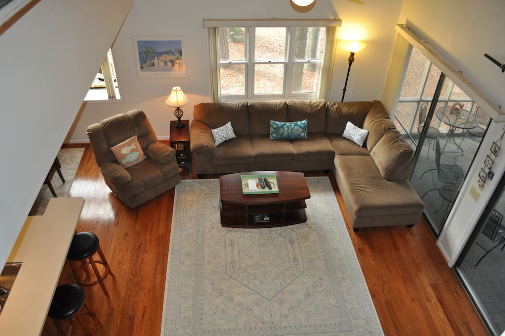 Open floor plan with lots of space!