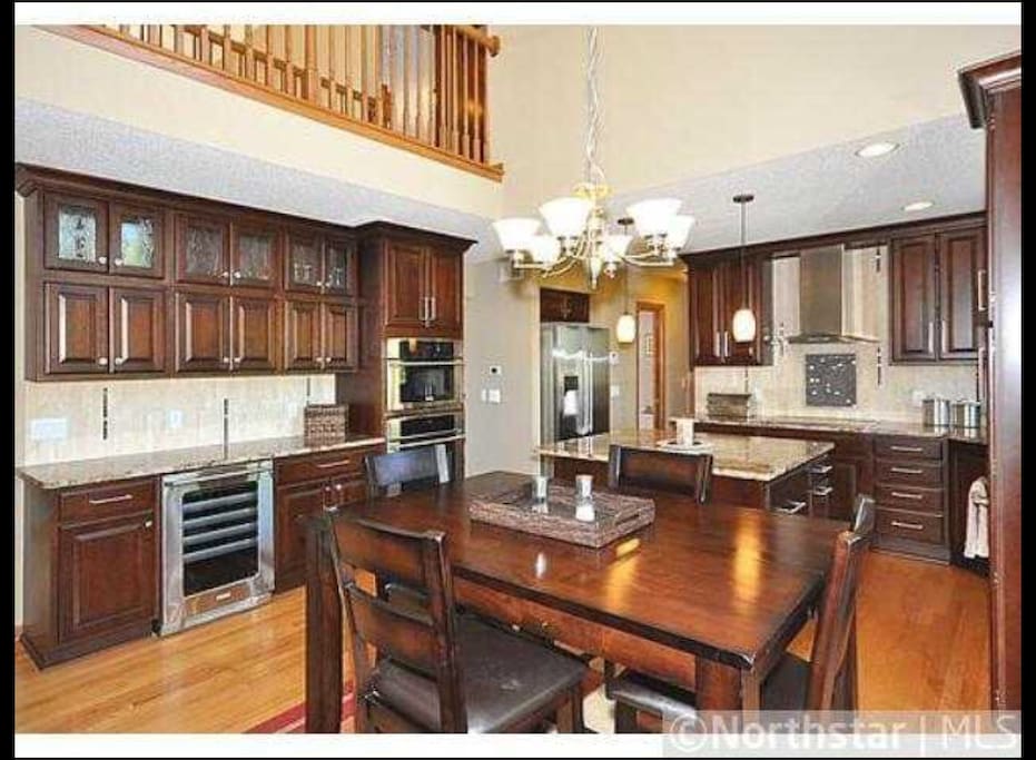 Open kitchen ready for entertaining!