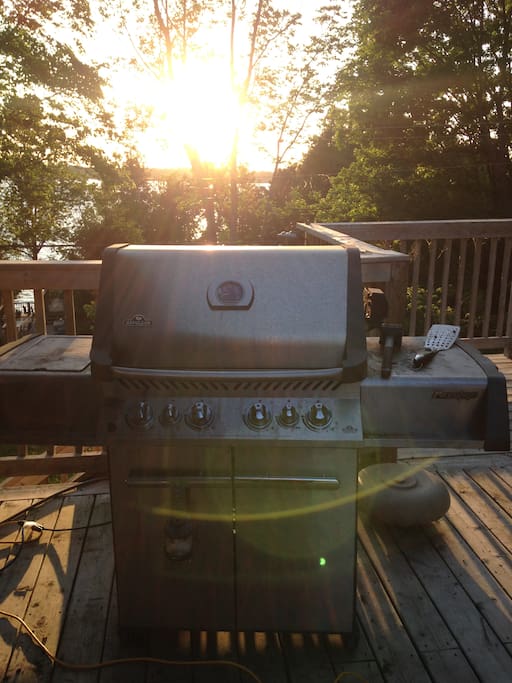 BBQ on deck - Sun is setting over lake