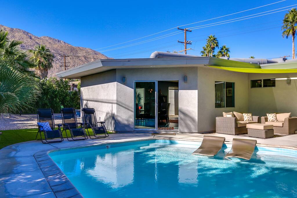 Palm Springs Sun