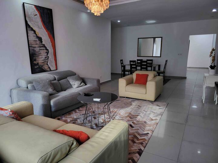 apartment 03 rooms riviera3 Flats for Rent in Abidjan, District